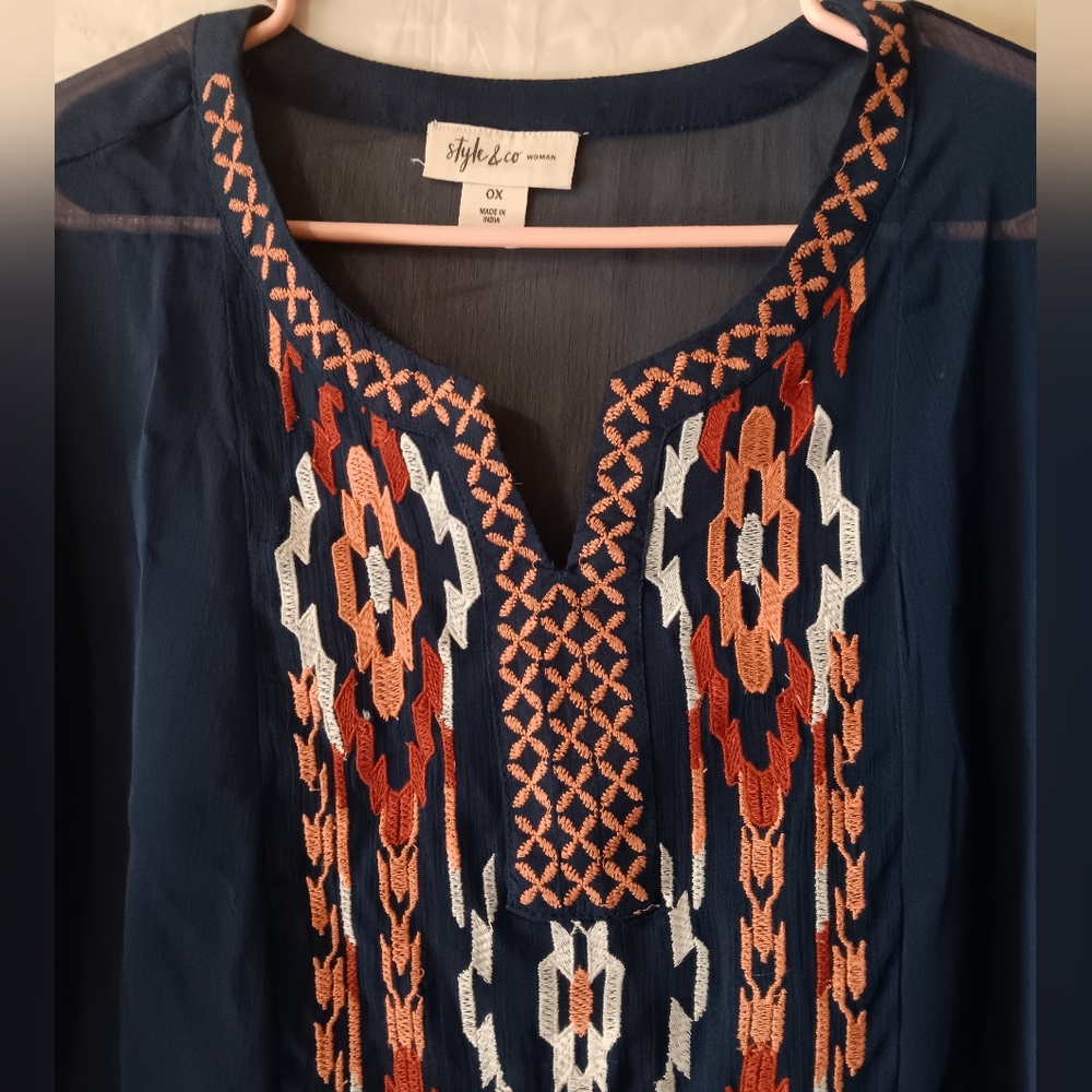 Style & Co top - Picture 2 of 7